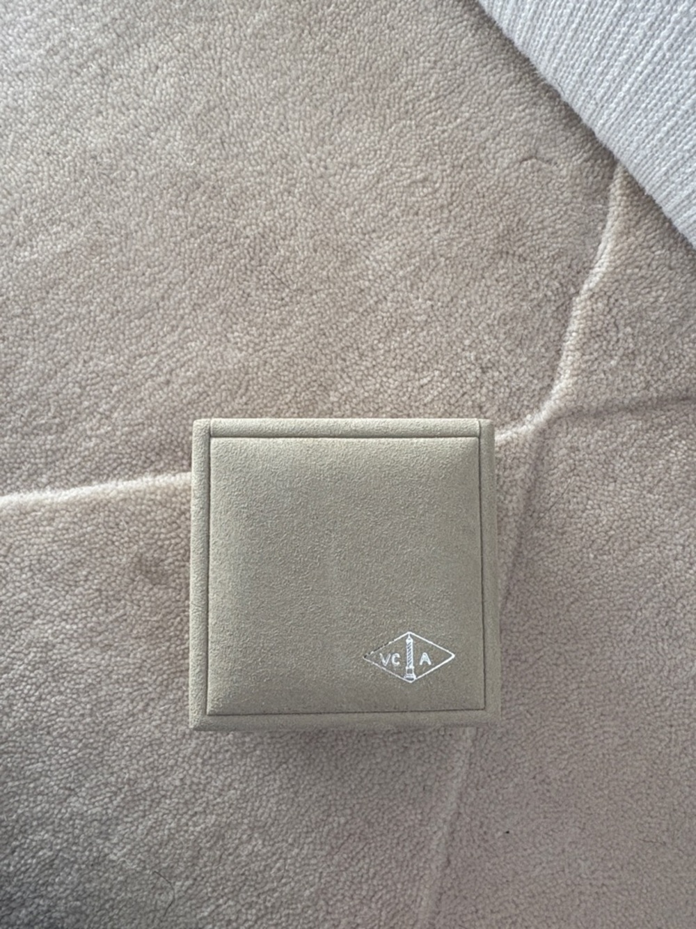 Van Cleef and Arpels EMPTY box / jewelry box/case